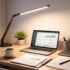 découvrez comment choisir la bonne luminosité avec les éclairages led pour un espace de travail confortable et efficace en bureautique.