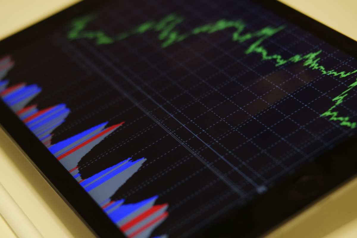 Impact de la RSE sur la valorisation des actions : perception des entreprises socialement responsables par les investisseurs