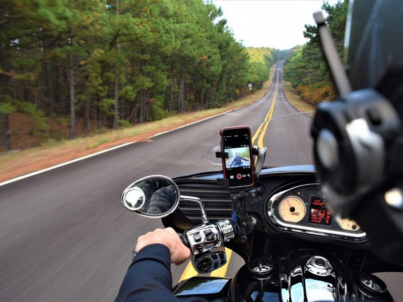 Tout l’équipement pour piloter une moto pour son travail