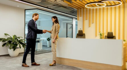 Pourquoi externaliser l’accueil de son entreprise ? Avantages et impacts