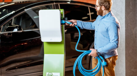 Borne de recharge pour voitures électriques quelques conseils pour bien l’installer
