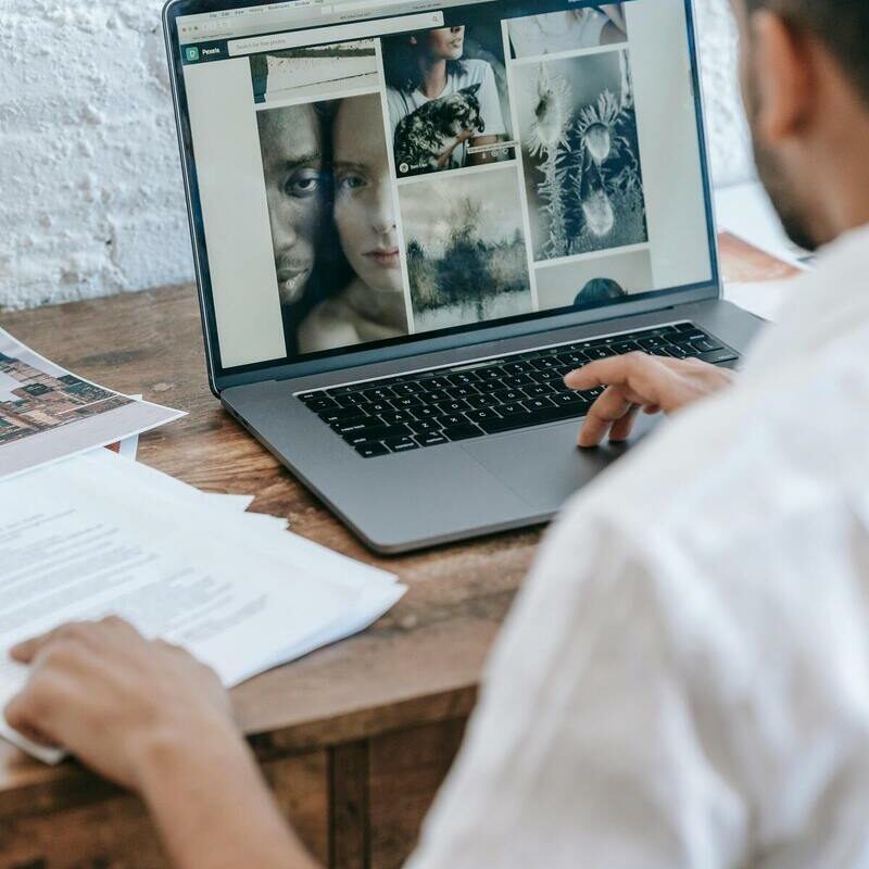 Comment choisir le site Web parfait pour votre entreprise ?