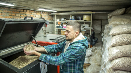 Livraison pellet Charleroi : les avantages des granulés en vrac