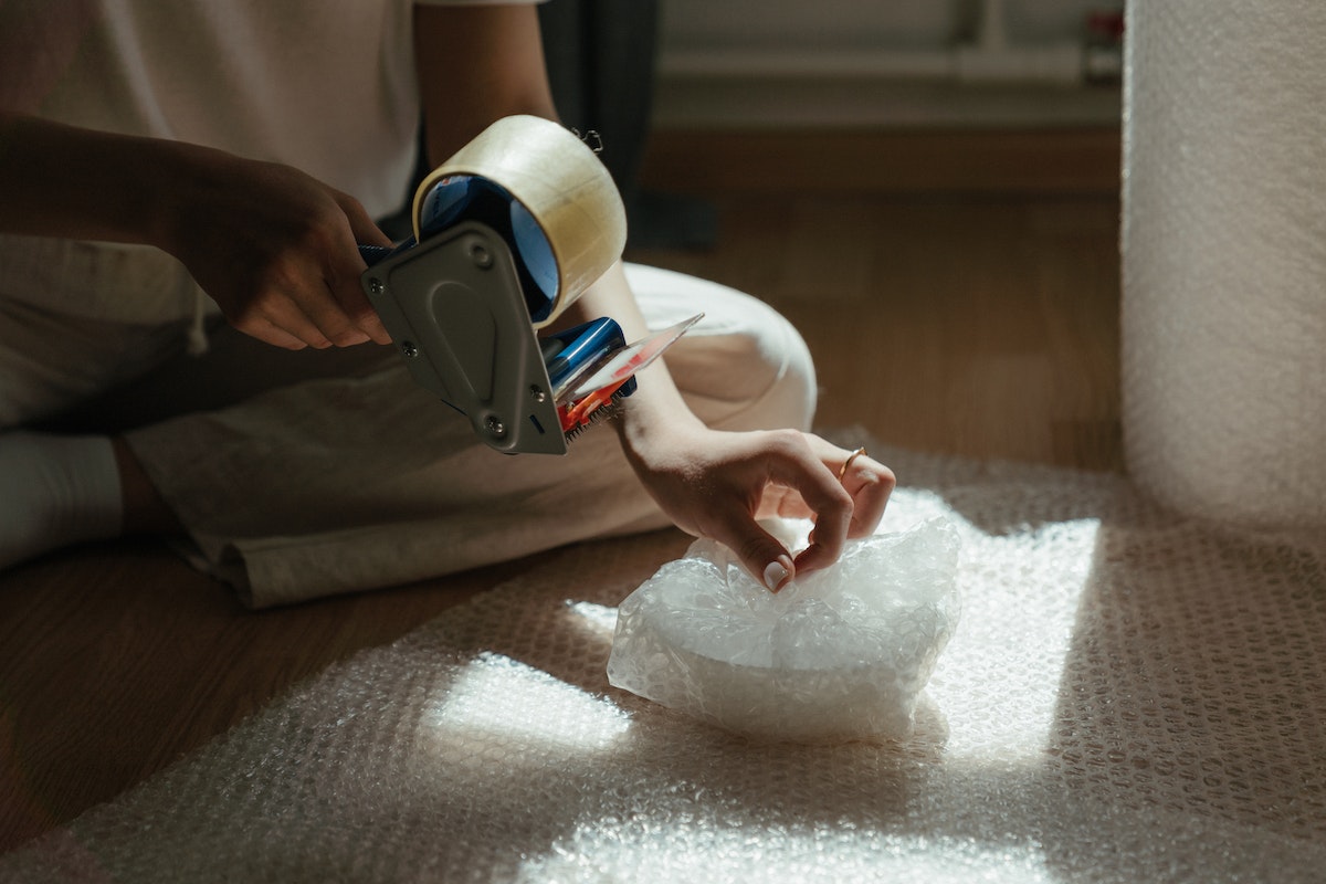 Papier bulle : dans quel sens emballer avec du papier bulle d’emballage